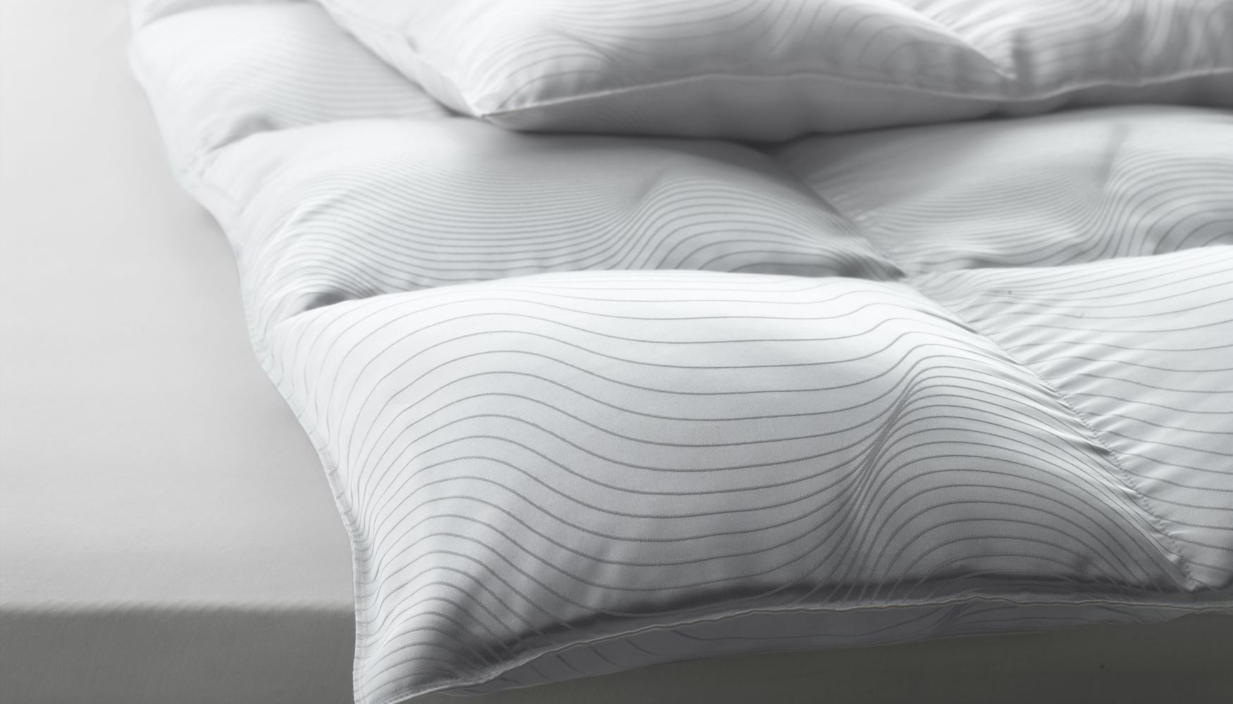 I_DD_Eider_Alpha Isländische Eiderdaunendecke im Daunenspiel Online-Shop