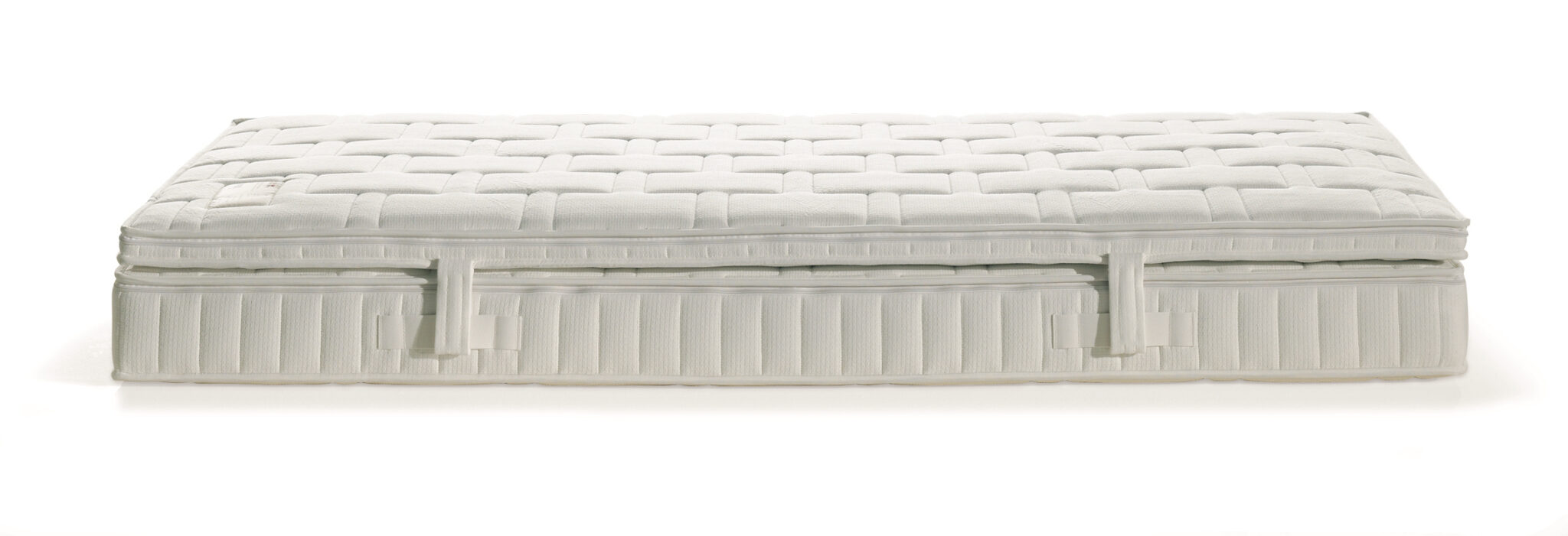 TopperOUTSIDE-web Dormiente Topper gefüllt mit Naturlatex, 100% nachhaltig im Daunenspiel Onlineshop erhältlich