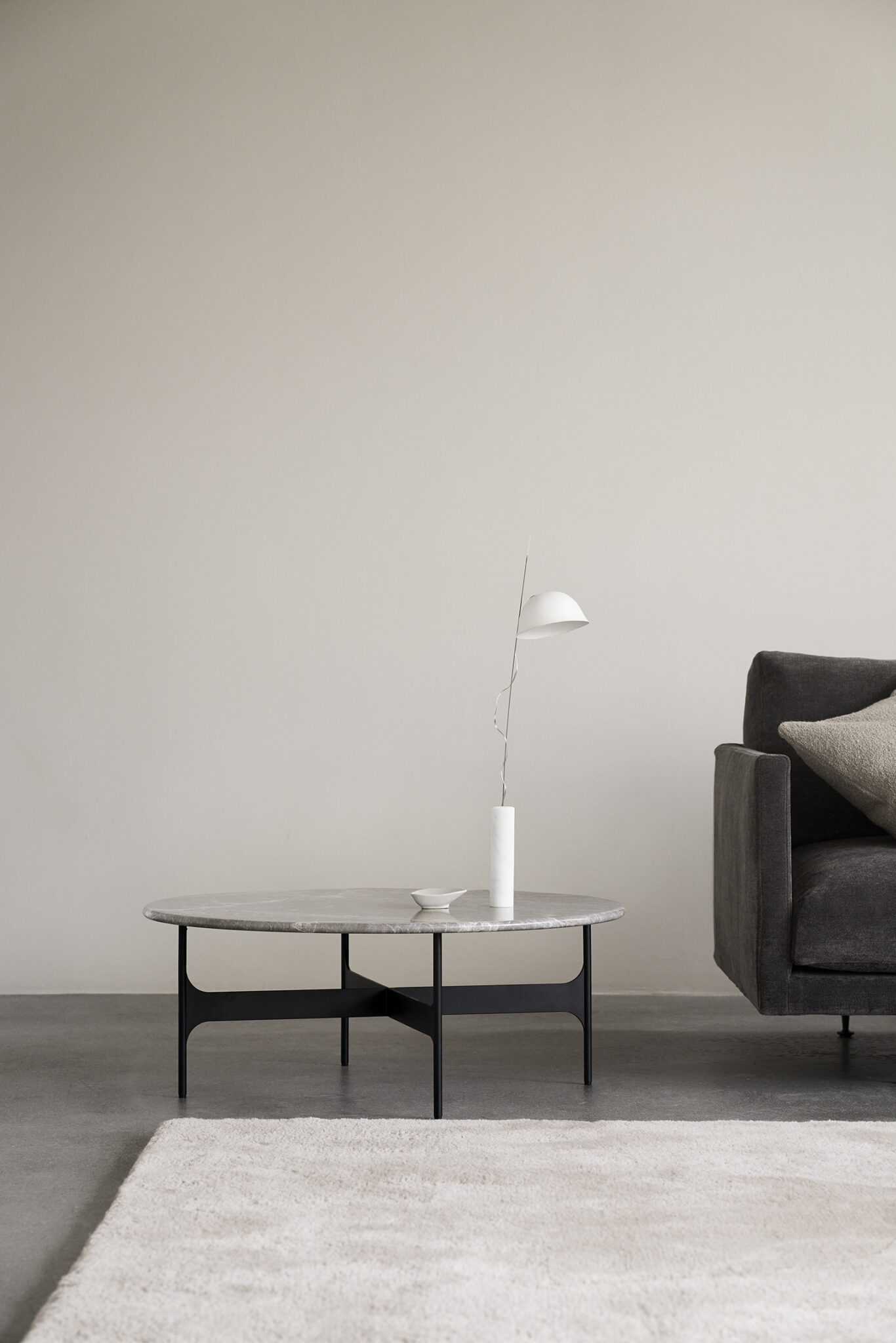 Floema large table_Grey Emperador_72 dpi