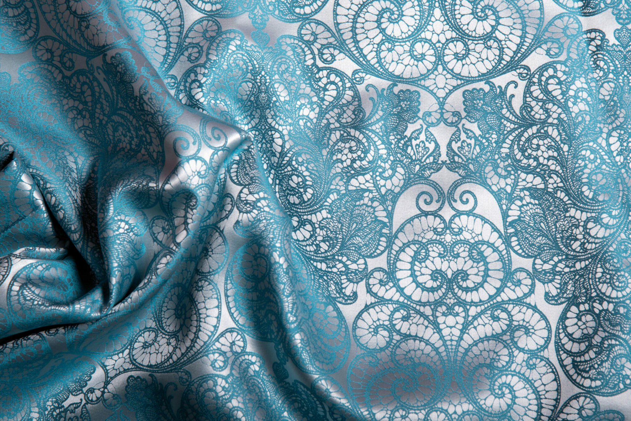 j35_nomi_orient-blue