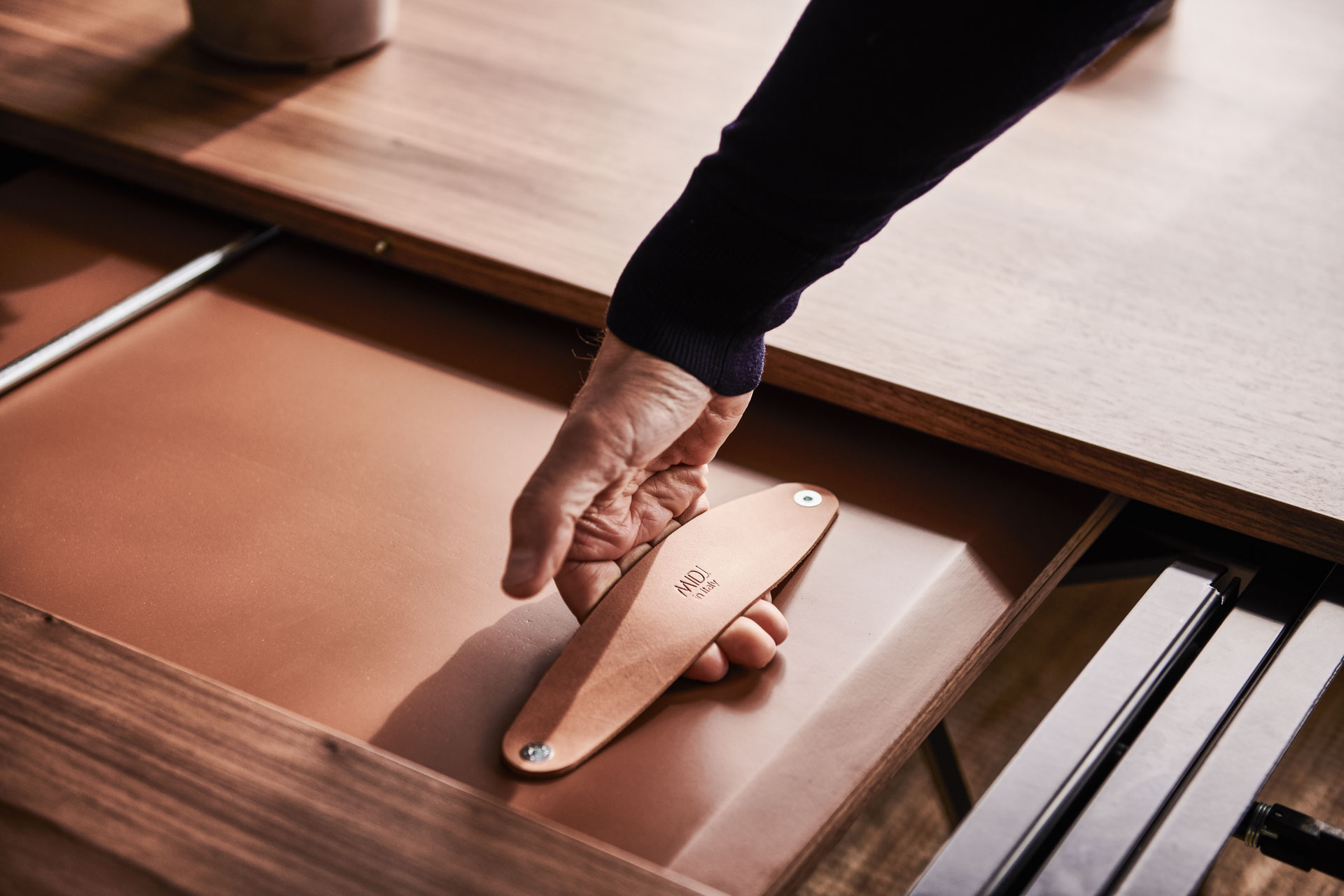 Midj 140 Paul Midj Tisch Paul mit Ausziehfunktion bei Daunenspiel