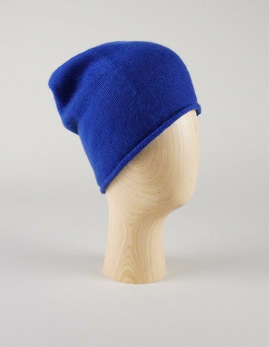 balmuir-cortina-beanie_imperialblue-lores Balmuir Cortina Haube bei Daunenspiel im Online-Shop