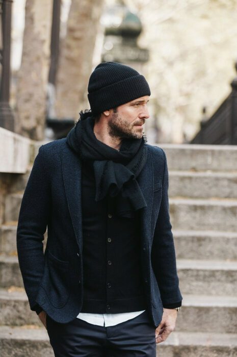 balmuir_helsinki_scarf_black_2 Balmuir Schal Helsiniki bei Daunenspiel im Online-Shop