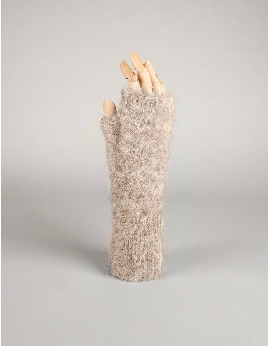 balmuir_mia_wrist_warmers_oatmilk_web Balmuir Mia Pulswärmer bei Daunenspiel im Online-Shop